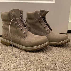Light Grey Timberland Boots - Barely worn